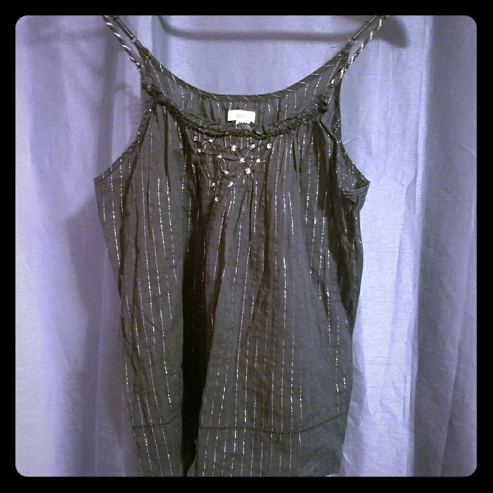 grey sparkley tank top