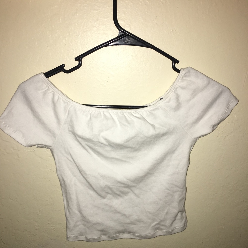White off shoulder crop top
