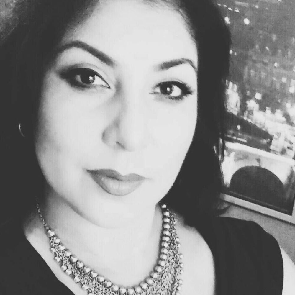 Meet your Posher, Ana