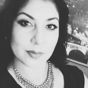 Meet your Posher, Ana