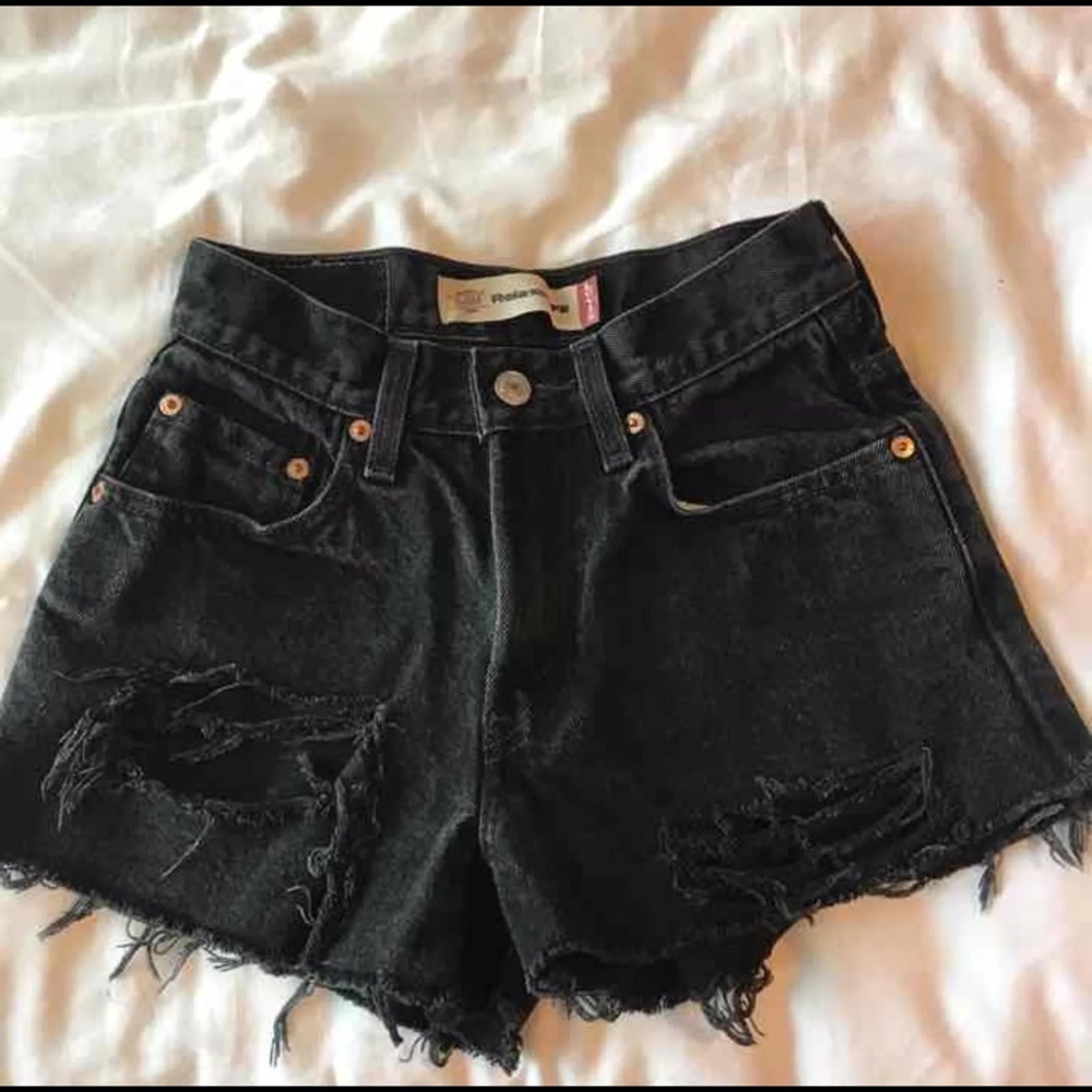Black Vintage Levi's