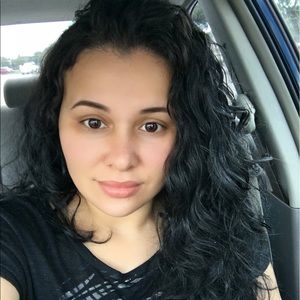 Meet your Posher, Diana