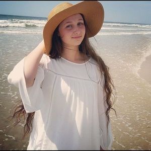 Meet your Posher, Lydia