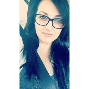 Meet your Posher, Casey