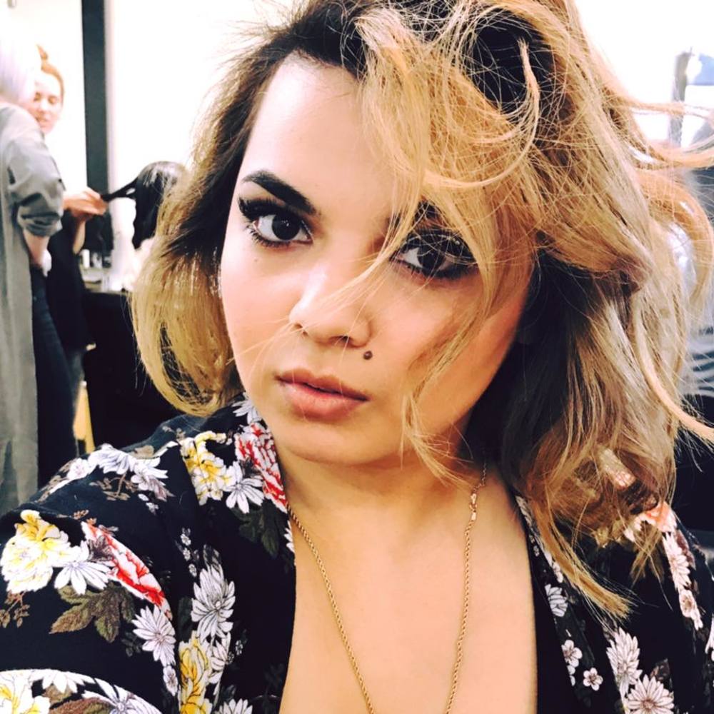 Meet your Posher, Maria