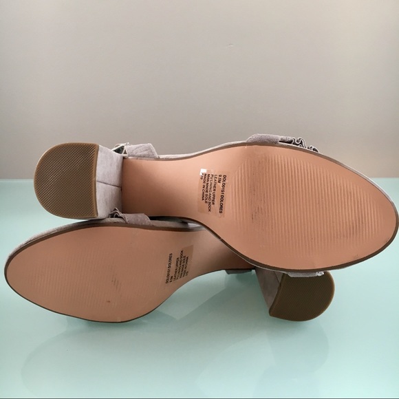 Steve Madden Suede Sandals. 9.5M. NEW - Picture 4 of 4