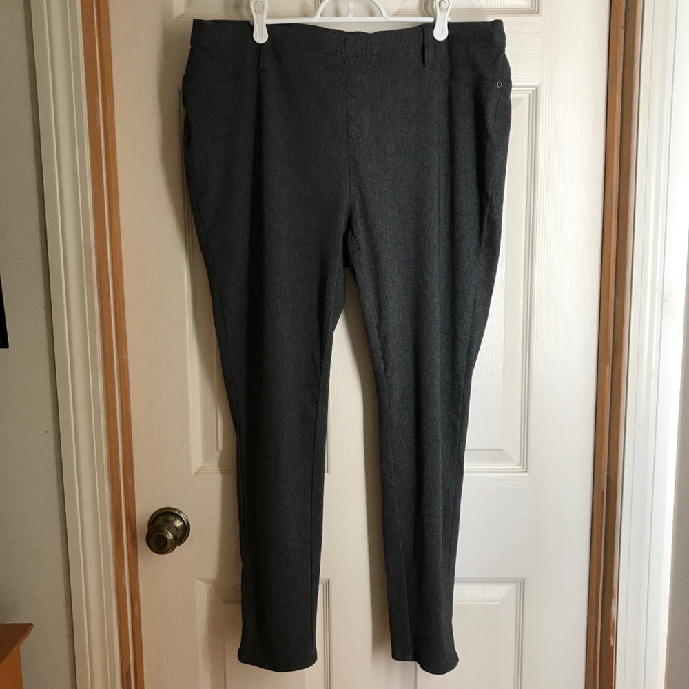 Faded Glory Dark Grey Jegging sz 18