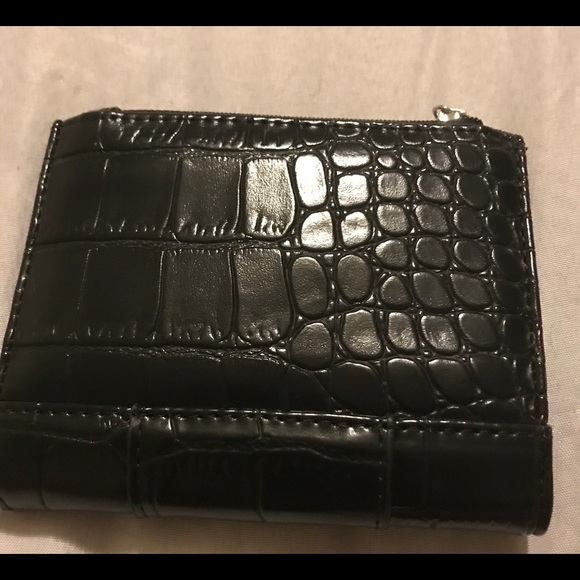 Guess Mini Wallet - Picture 2 of 4