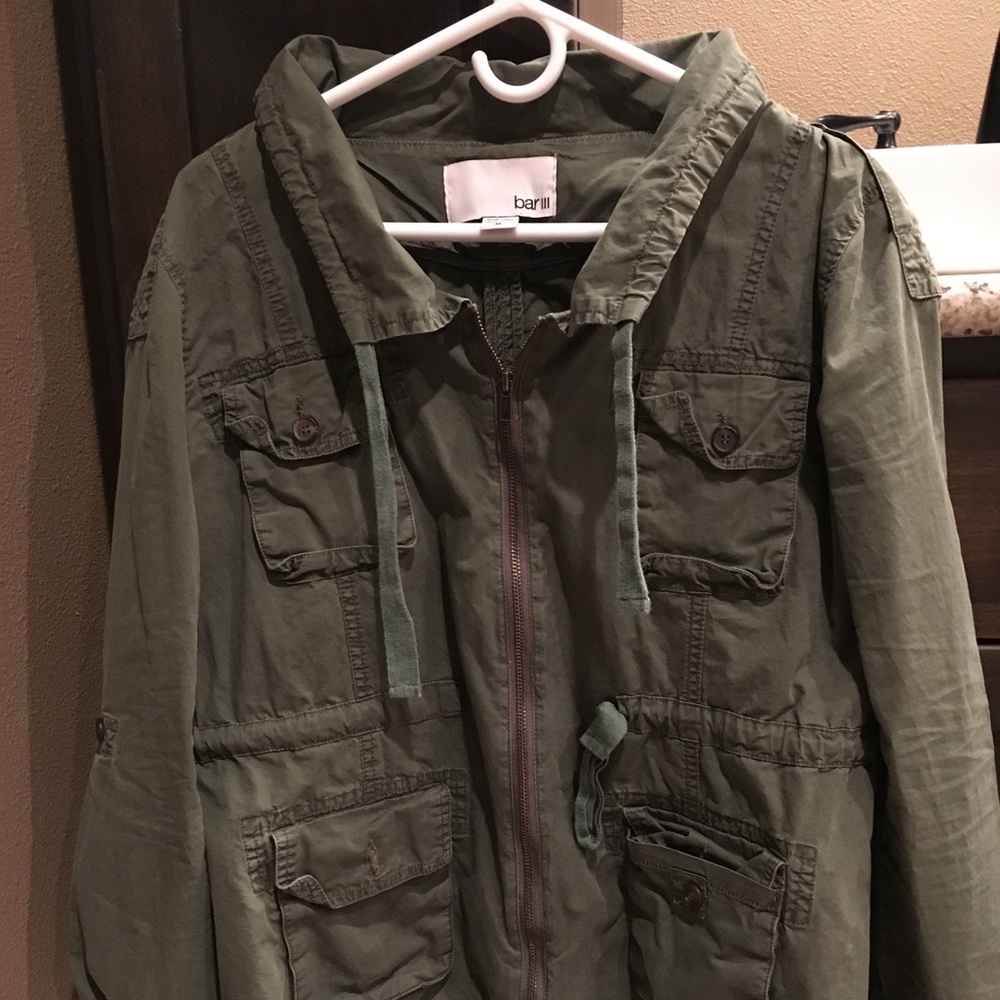 Green utility light weight jacket