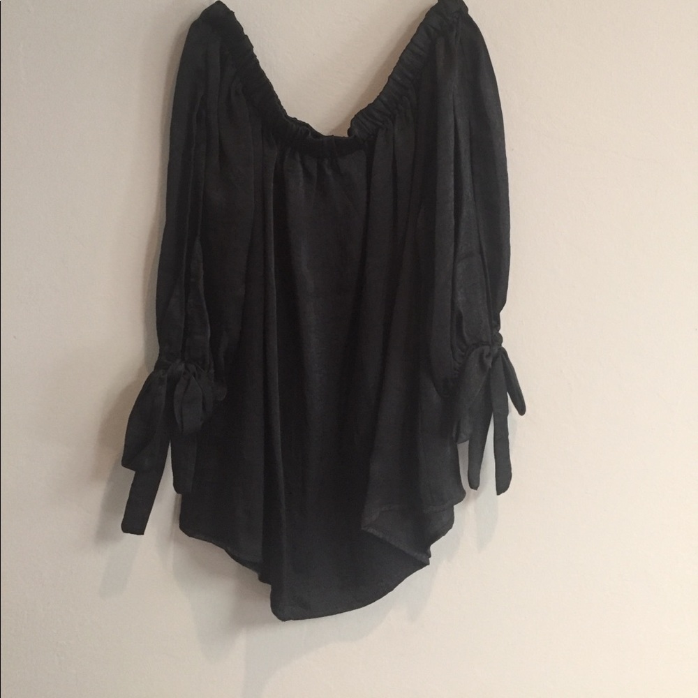 🙌HP🙌 LAST 2: Black Satin Off the Shoulder Top - Picture 3 of 5