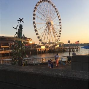 Meet your Posher, Meredith