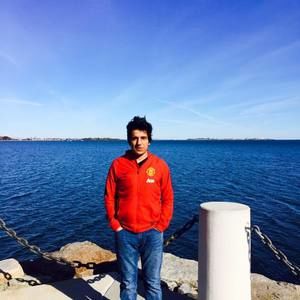 Meet your Posher, Hamza