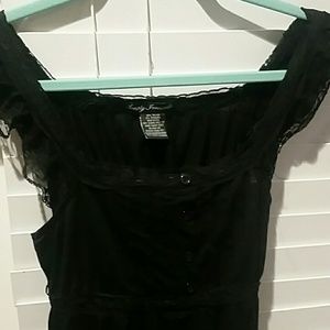 Medium black lace trimmed top