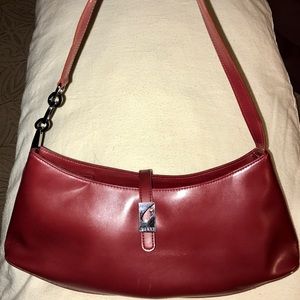 Guess Burgundy medium size shoulder bag