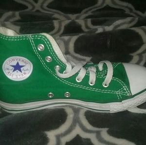 Green high top converse