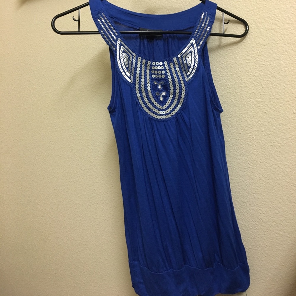 Blue tank top