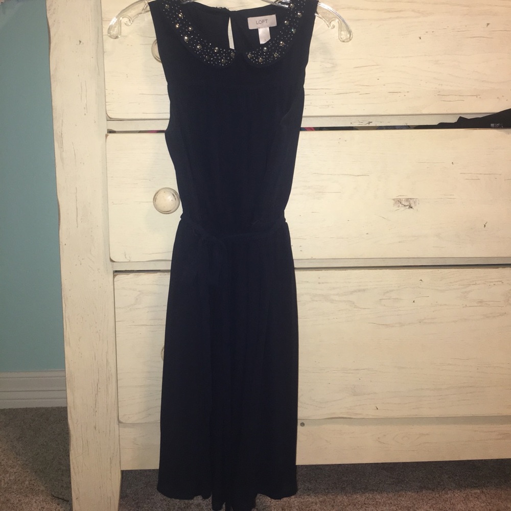 Sophisticated navy blue dress