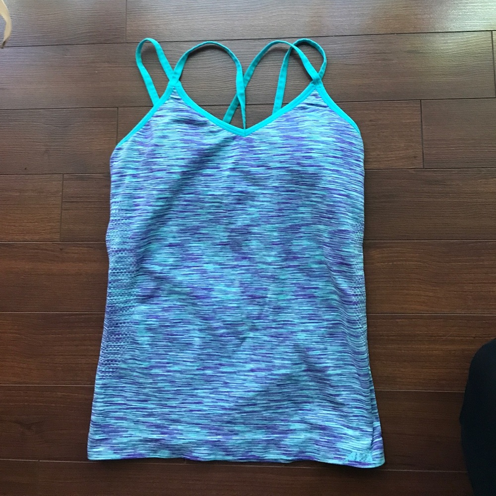 Padded Workout Tank! Cross Back Strappy Style!