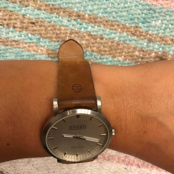 Shore projects watch - Picture 7 of 8