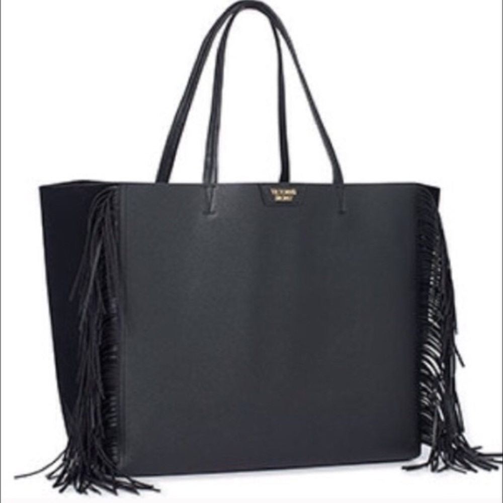 😍😍BNWT VS faux leather black fringe tote - Picture 2 of 3