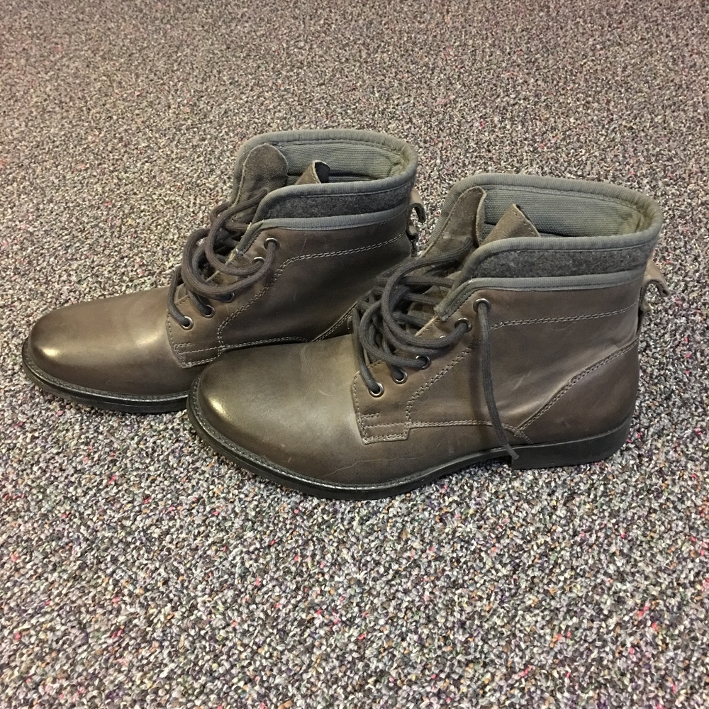 Grey/Black memory foam boots (never worn)