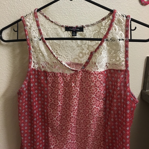 Tank top - Picture 2 of 4