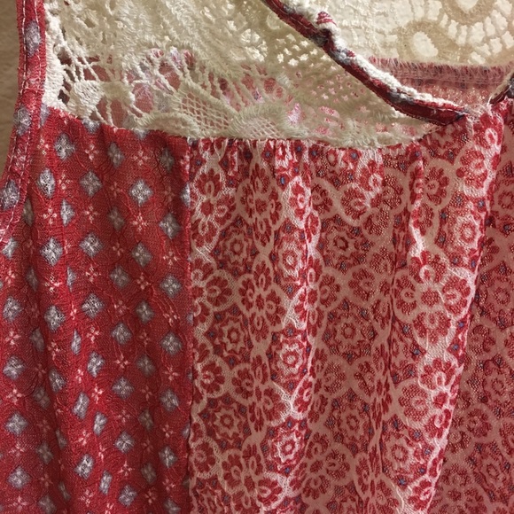 Tank top - Picture 3 of 4