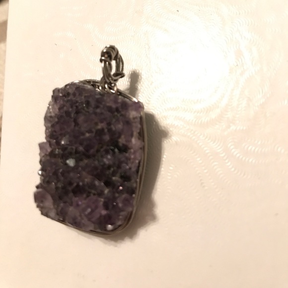 CRYSTAL AMETHYST NECKLACE🌛 - Picture 5 of 5
