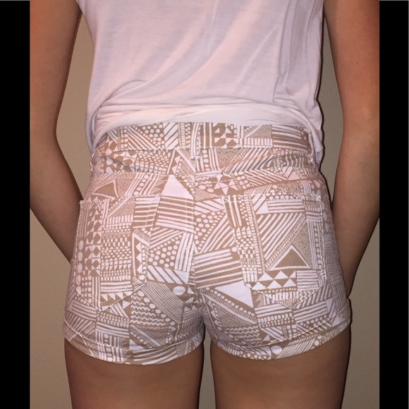 Patterned Shorts - Picture 2 of 2