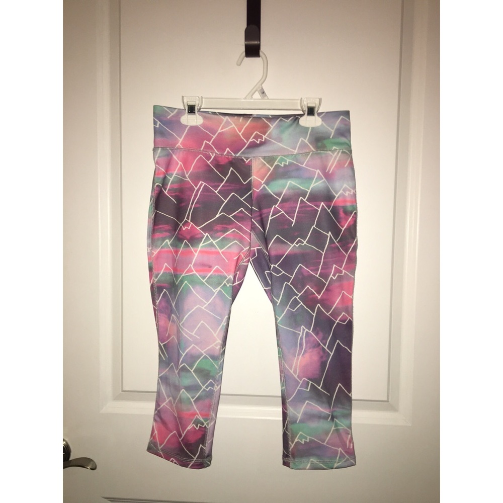 Cute Capri Yoga Pants / Leggings