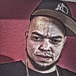 Meet your Posher, Victor