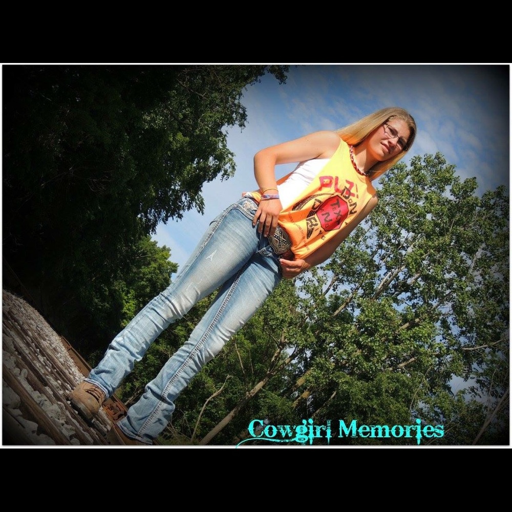 Meet your Posher, Ashly