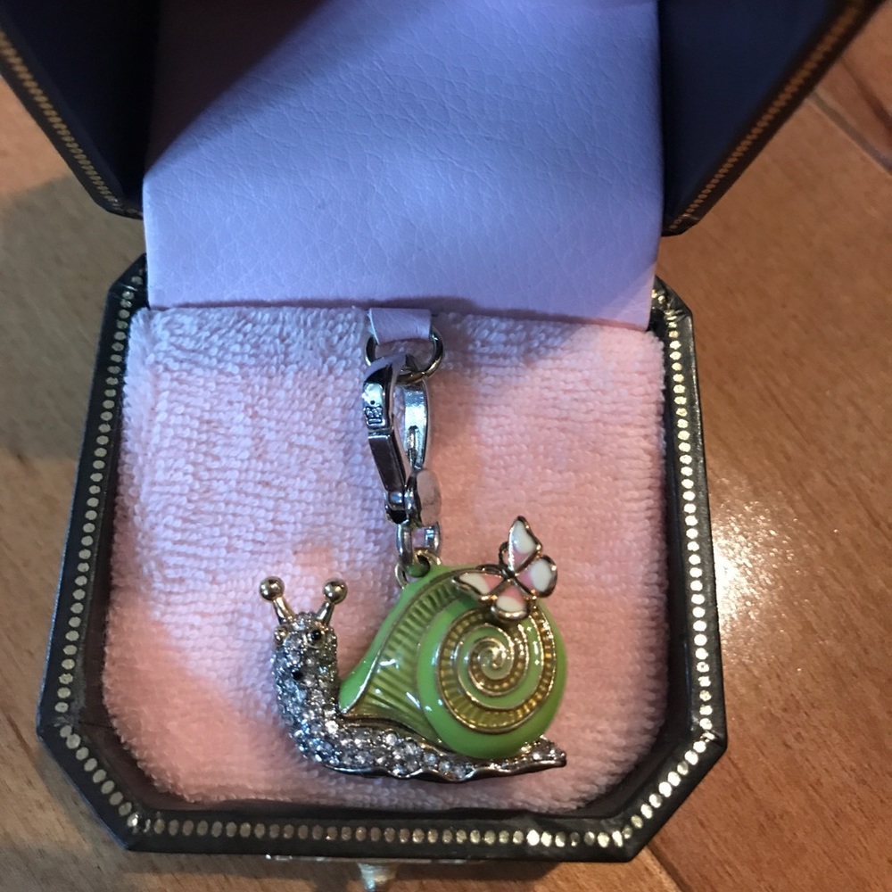 Juicy Couture 🐌 Snail Charm ✨