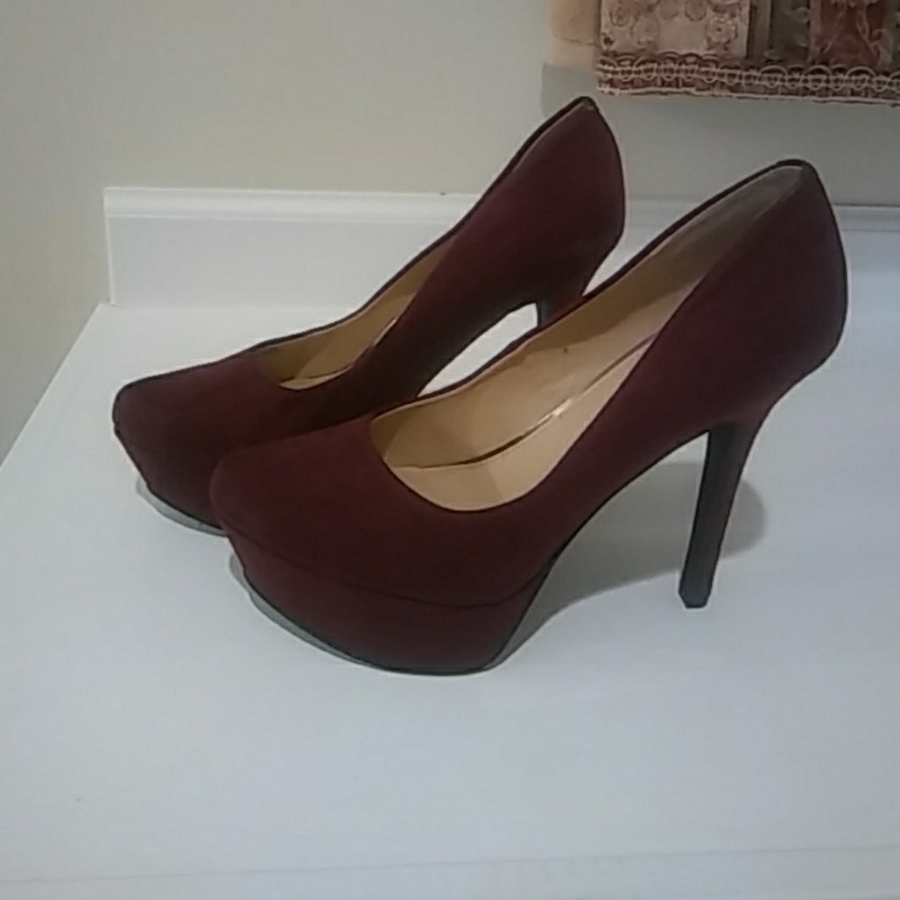 Jessica Simpson Stilettos (Sold) - Picture 3 of 3