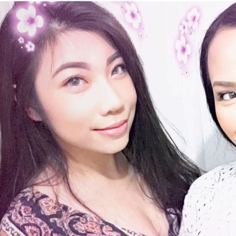 Meet your Posher, Vee