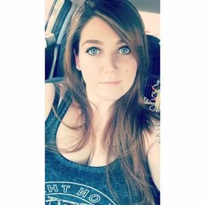 Meet your Posher, Carly