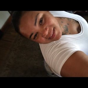 Meet your Posher, Ciera