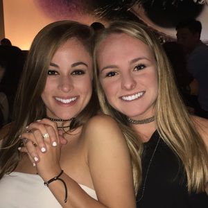 Meet your Posher, Jacqueline