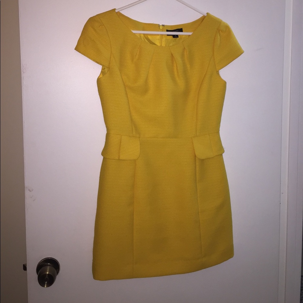 Tahari size 4 dress