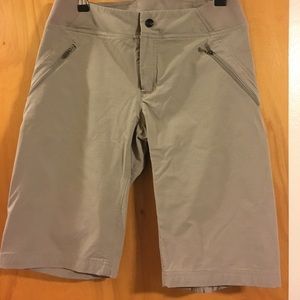 Columbia wmns Omni Wick quick dry shorts
