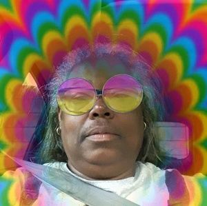 Meet your Posher, Sharon