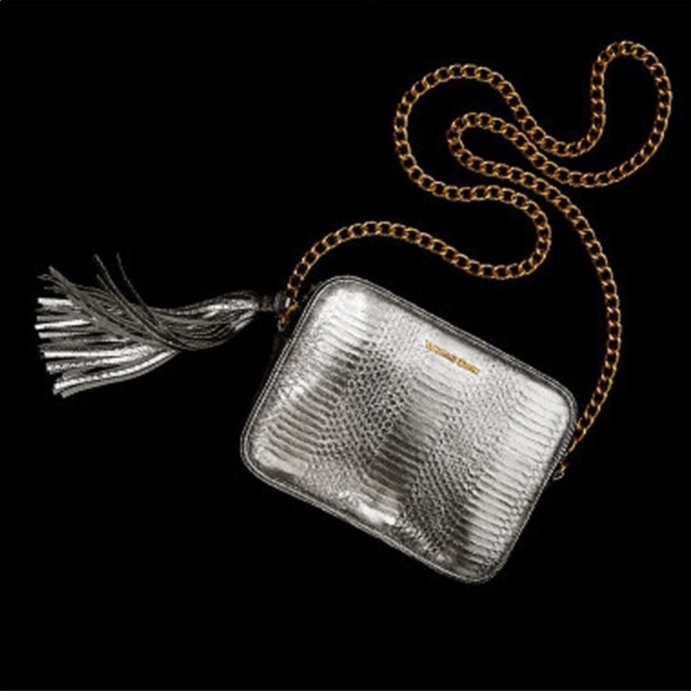 Victoria's Secret chain bag