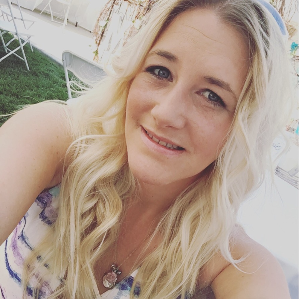 Meet your Posher, Amanda