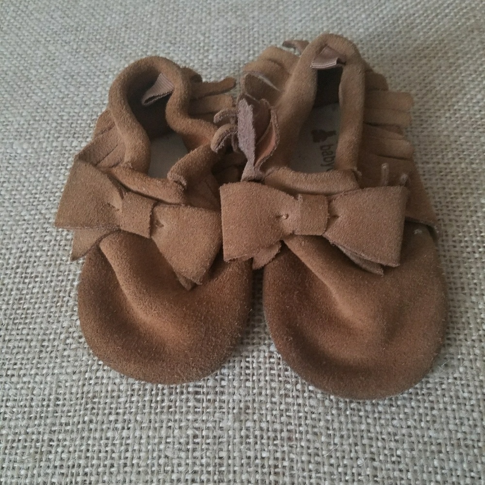 🚫Sold🚫 Gap Toddler Fringe Bow Moccasins
