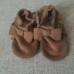 🚫Sold🚫 Gap Toddler Fringe Bow Moccasins
