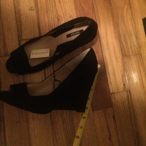 Forever 21 black rectangular heels, five in