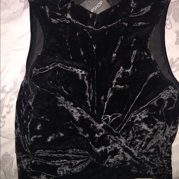 🖤 crushed velvet twisted front crop top - Picture 5 of 6