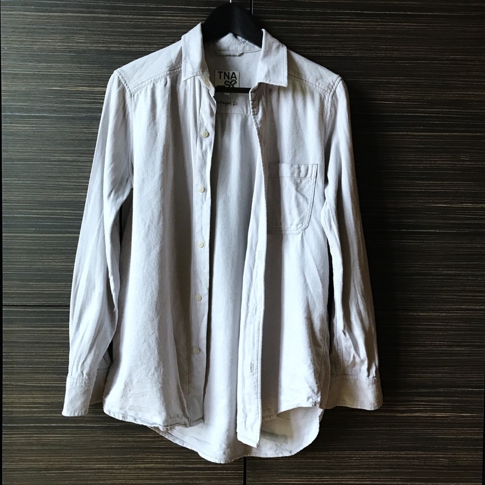 Aritzia TNA flannel oversize button up shirt XS