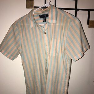 Forever 21 Men's Striped Button Down Shirt