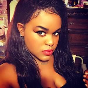 Meet your Posher, Fabiana